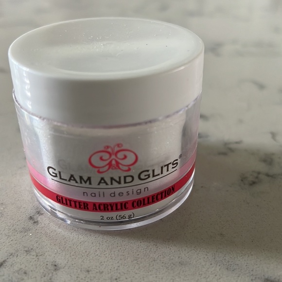 Glam & Glits nail design, 8 1oz mood effects , 4 1oz naked color & 1 2oz Glitter - Picture 9 of 10